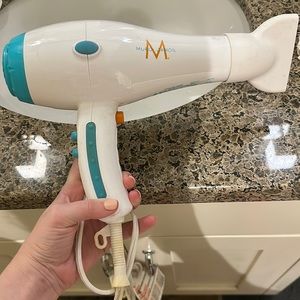 barley used got the dyson blow dryer instead